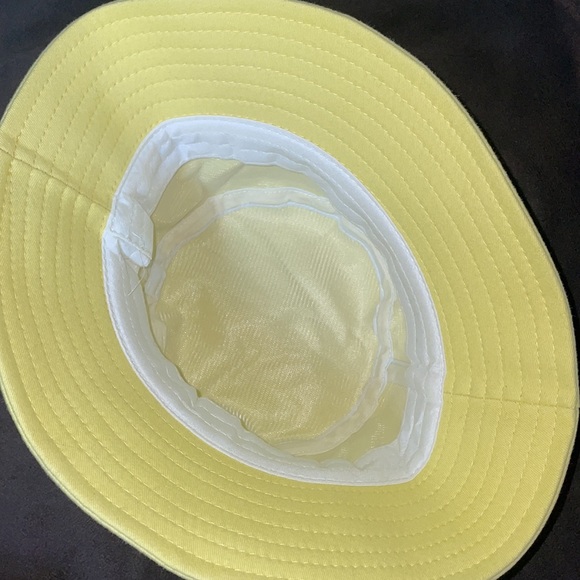 Yellow smiley face bucket hat - Picture 2 of 3